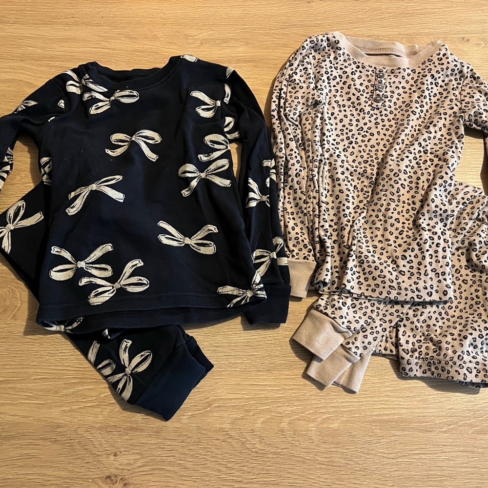 Carter’s girls Pajamas Set